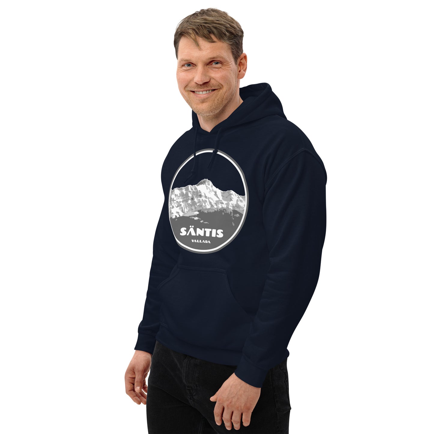 Herren Hoodie mit Säntis-Print in Navyblau, getragen von einem männlichen Modell.