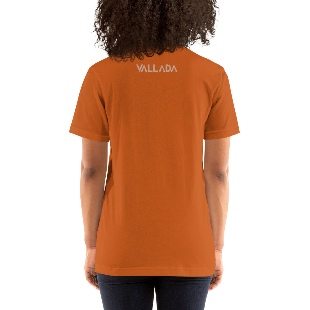 Oranges Damen T-Shirt aus der Säntis-Collection von Vallada, Rückansicht mit Logo.