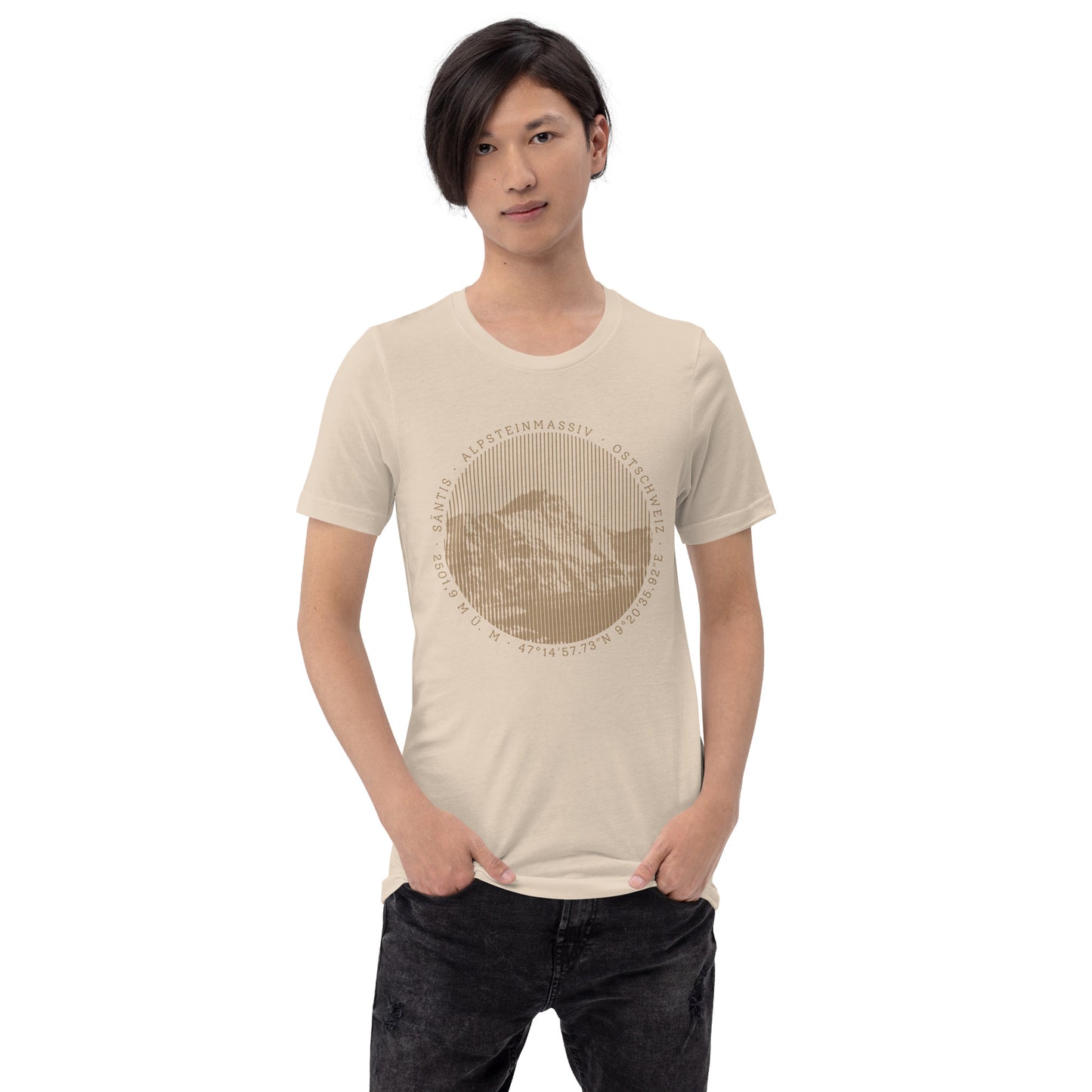 Herren-T-Shirt in Crèmefarbe aus Baumwolle mit dezentem Säntis-Motivdruck auf der Vorderseite