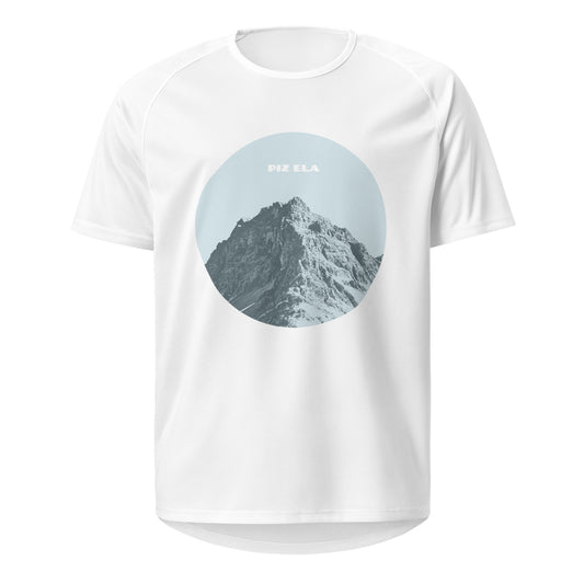Weisses Sport-Shirt mit einem blauen Aufdruck, der den Piz Ela in Graubünden zeigt.