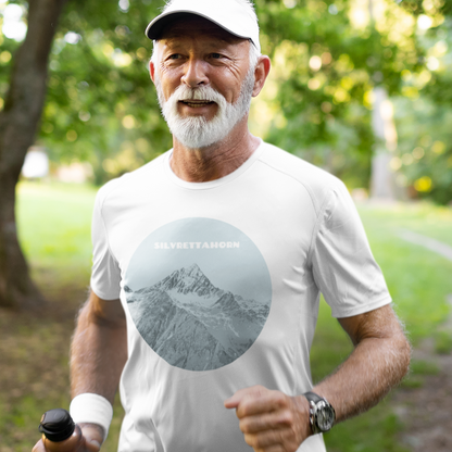 Älterer Laufsportler mit weissem Herren-Sport-Shirt mit Silvrettahorn.