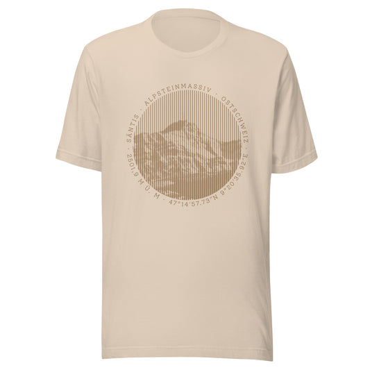 Crèmefarbenes Damen T-Shirt. Der Print zeigt den Säntis, einen legendären Berggipfel in den Appenzeller Alpen in der Ostschweiz.