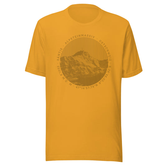 Senffarbenes Damen T-Shirt. Der Print zeigt den Säntis, einen legendären Berggipfel in den Appenzeller Alpen in der Ostschweiz.