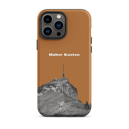 Robuste iPhone-Hülle in Kupferoptik mit Hoher-Kasten-Design, Schutzhülle mit Alpstein-Motiv.