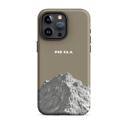 Hülle für das iPhone 15 Pro Max von Apple in der Farbe Graubraun, dass den Piz Ela in Graubünden zeigt.