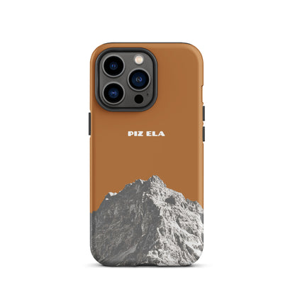 Kupferfarbene iPhone 13 Pro Hülle aus hochwertigem Kunststoff mit Piz Ela Motiv in Graubünden, Schweiz.