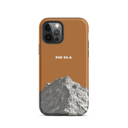 Kupferfarbene iPhone 12 Pro Handyhülle mit Piz Ela Motiv aus Graubünden.