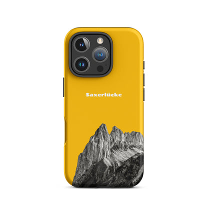 iPhone Hülle Saxerlücke in Goldgelb, robuste Schutzhülle mit Alpenmotiv, attraktives Design.