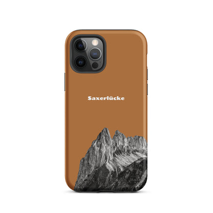 iPhone Case Saxerlücke Kupfer, robuste Handyhülle mit Alpstein-Motiv, präzise Aussparungen.