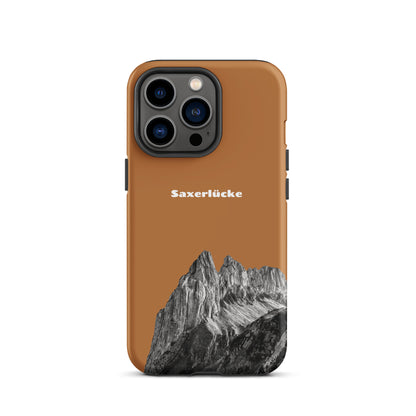 Robuste iPhone-Hülle in Kupferoptik mit Saxerlücke-Motiv aus dem Alpstein, attraktives Design.