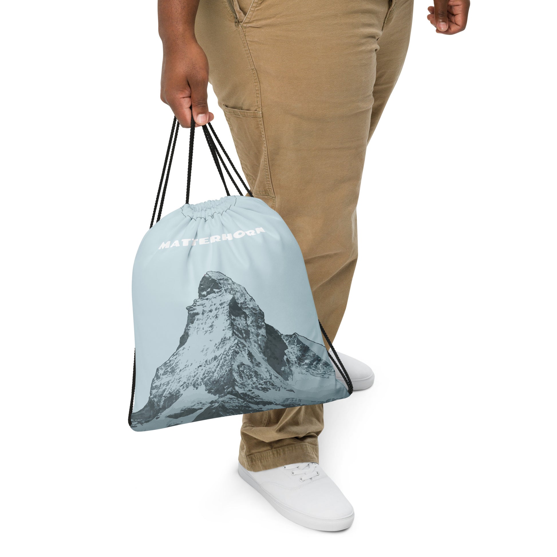 Hellblauer Gymbag bedruckt mit dem Matterhorn bei Zermatt im Wallis.